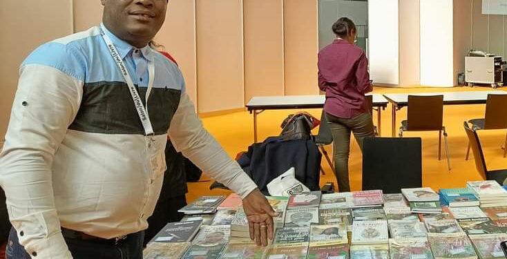 Kodzo VONDOLY: « L’objectif en créant les Éditions Continents, est d’apporter ma contribution un tant soit peu à l’édifice littéraire au Togo, en Afrique et dans le monde »